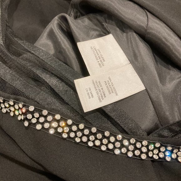 EVAN-PICONE black dress. Size 8 - Picture 7 of 7